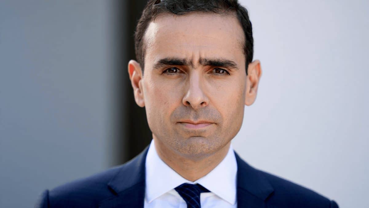 Demis Hassabis, CEO de Google DeepMind: “La IA no es creativa” y esa es la ventaja de los humanos, por ahoraPor Juan Ríos