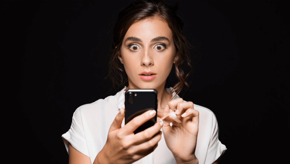 Preguntarle a la IA fue el primer paso, y creíamos que tardaría en controlar el teléfono. Gemini acaba de demostrar lo contrario