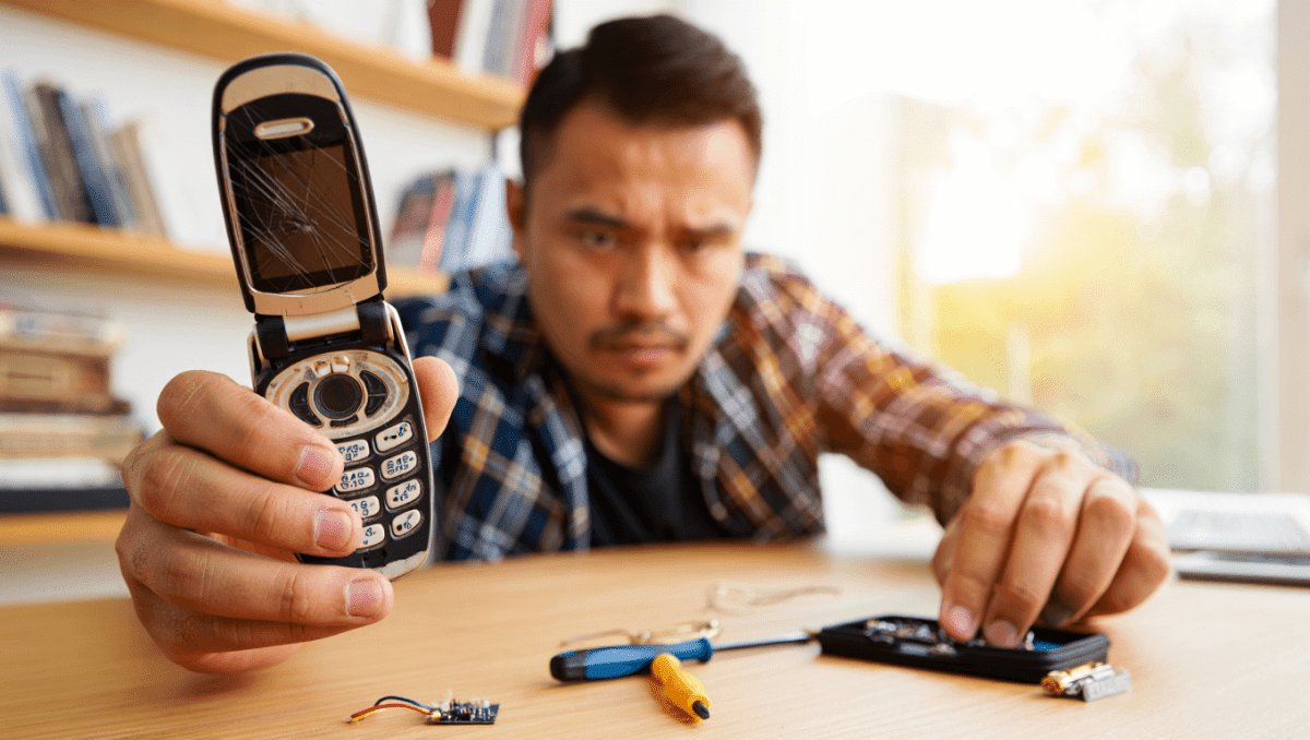 ¿Tienes un celular viejo? Cinco formas útiles de reciclarlo en casa sin riesgosPor Santiago Neira