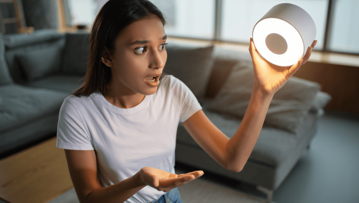 La lámpara más viral de IKEA se vuelve inteligente