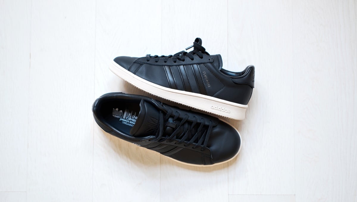 
     El outlet de Adidas liquida las zapatillas de piel perfectas para llevar 24/7 en todas las estaciones   