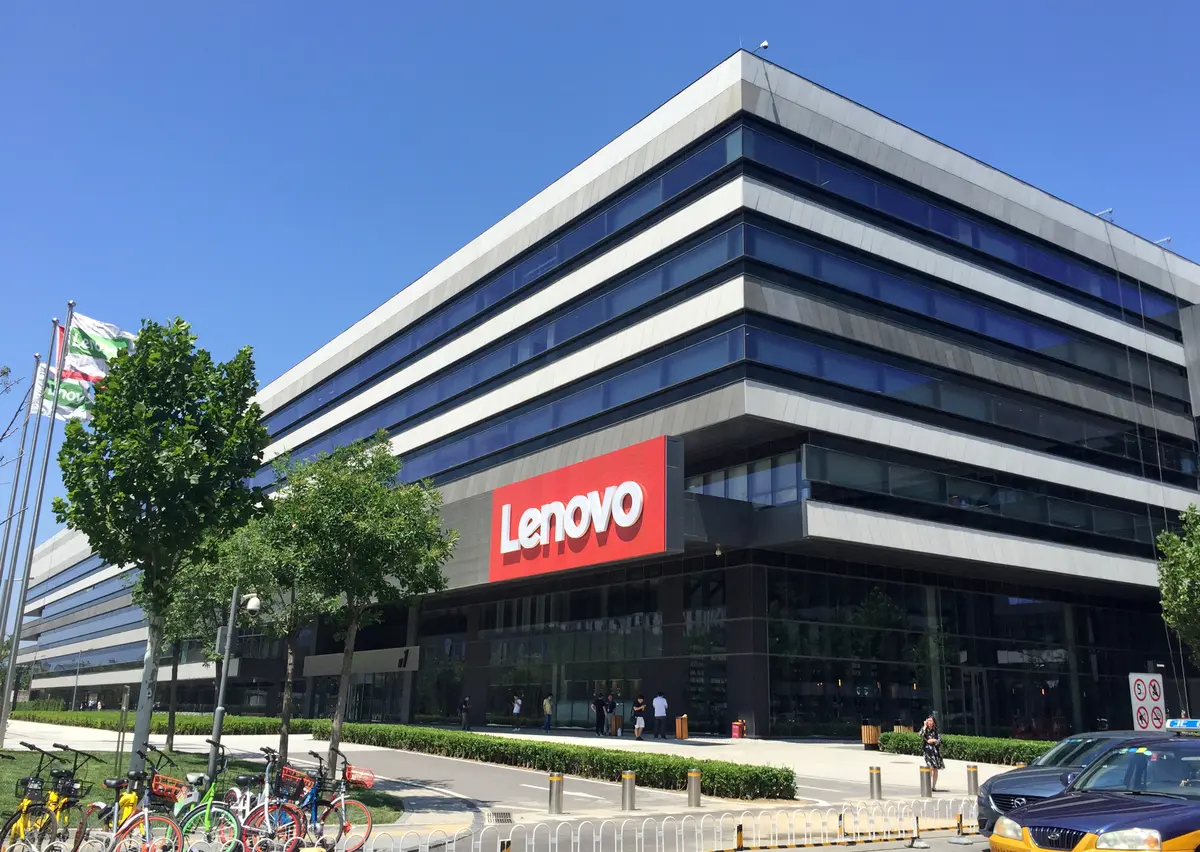 Lenovo tumba el precio de su portátil gaming Legion 5 con RTX 5060, 32GB y OLED