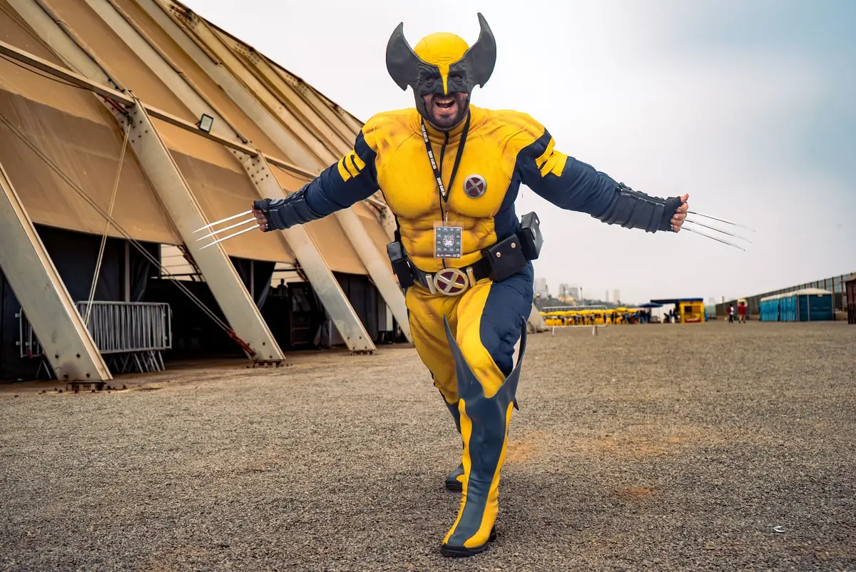 Equipo de X-Men en acción, personajes mutantes en combate