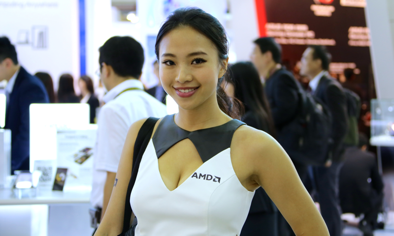 Booth-Babes-Computex-2014-12